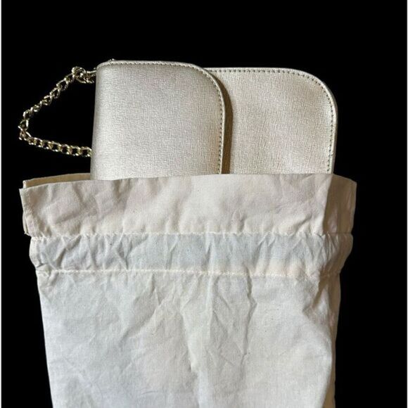 Gold Textured Leather Shoulder Bag Chain Strap Day, Night & Travel-Ready Chic - Picture 12 of 16